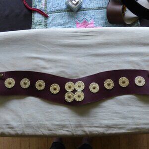 VINTAGE BROWN WITH GOLD PLATES WIDE BELT PREOWNED TOTAL OF 34" LONG